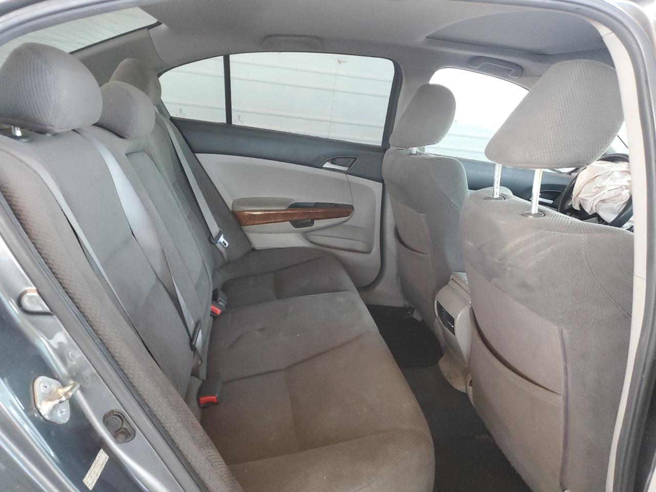 2011 Honda Accord - Image 11