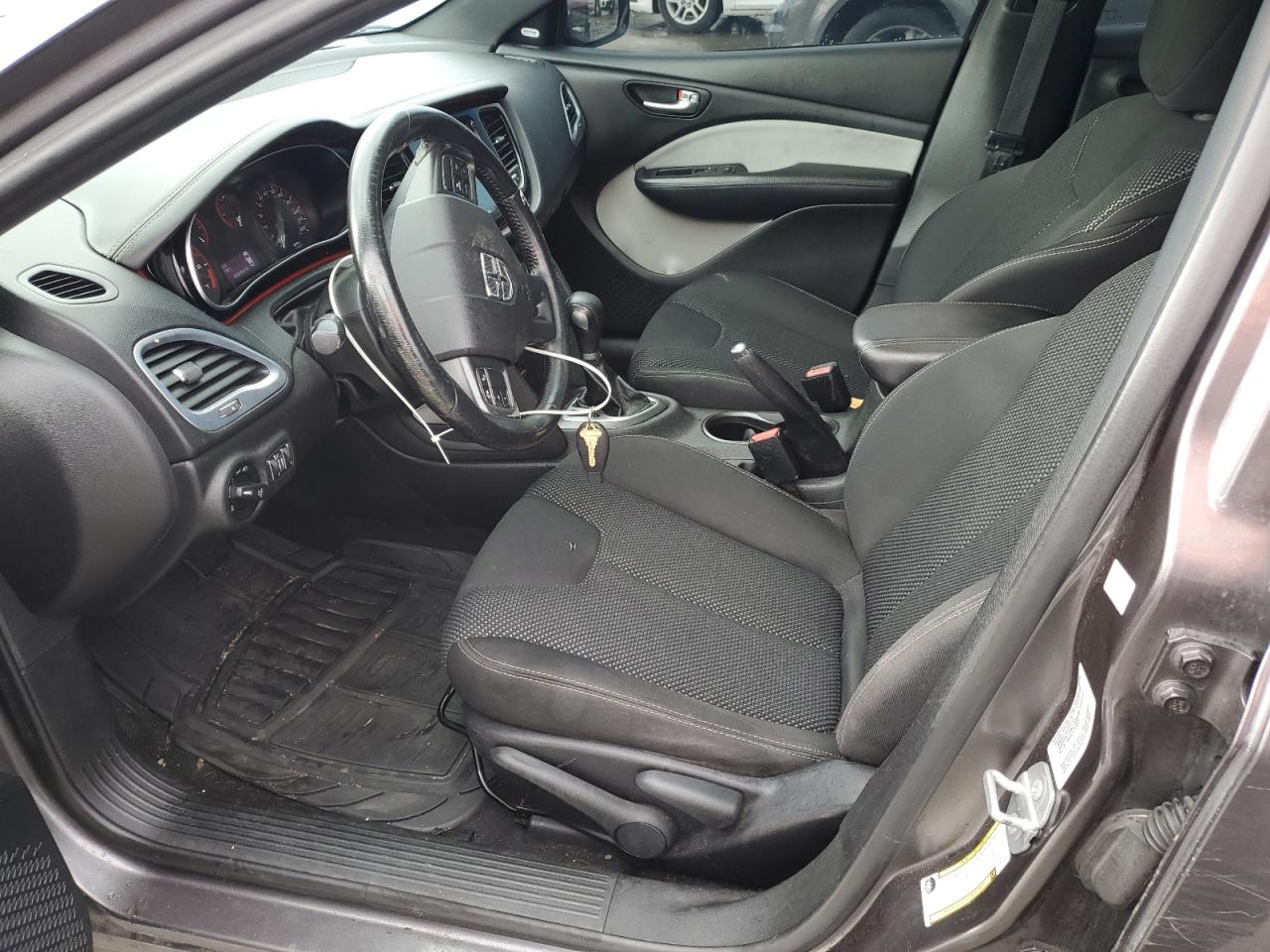 2016 Dodge Dart - Image 7