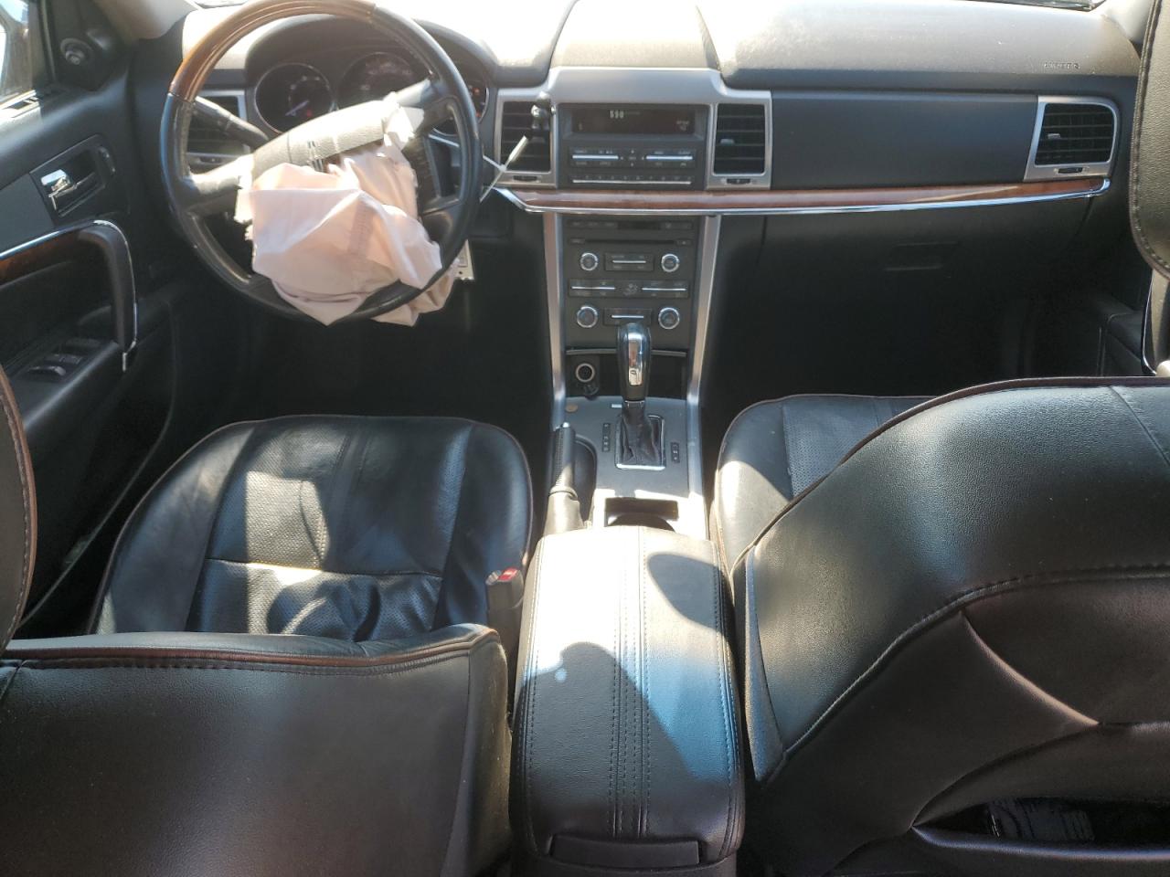2011 Lincoln MKZ - Image 8