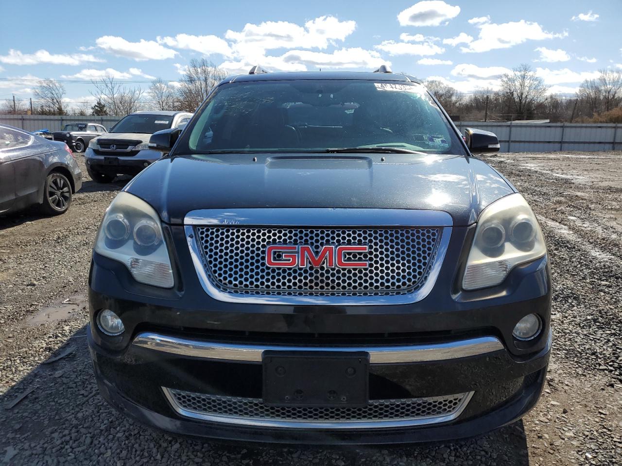 2012 GMC Acadia - Image 5