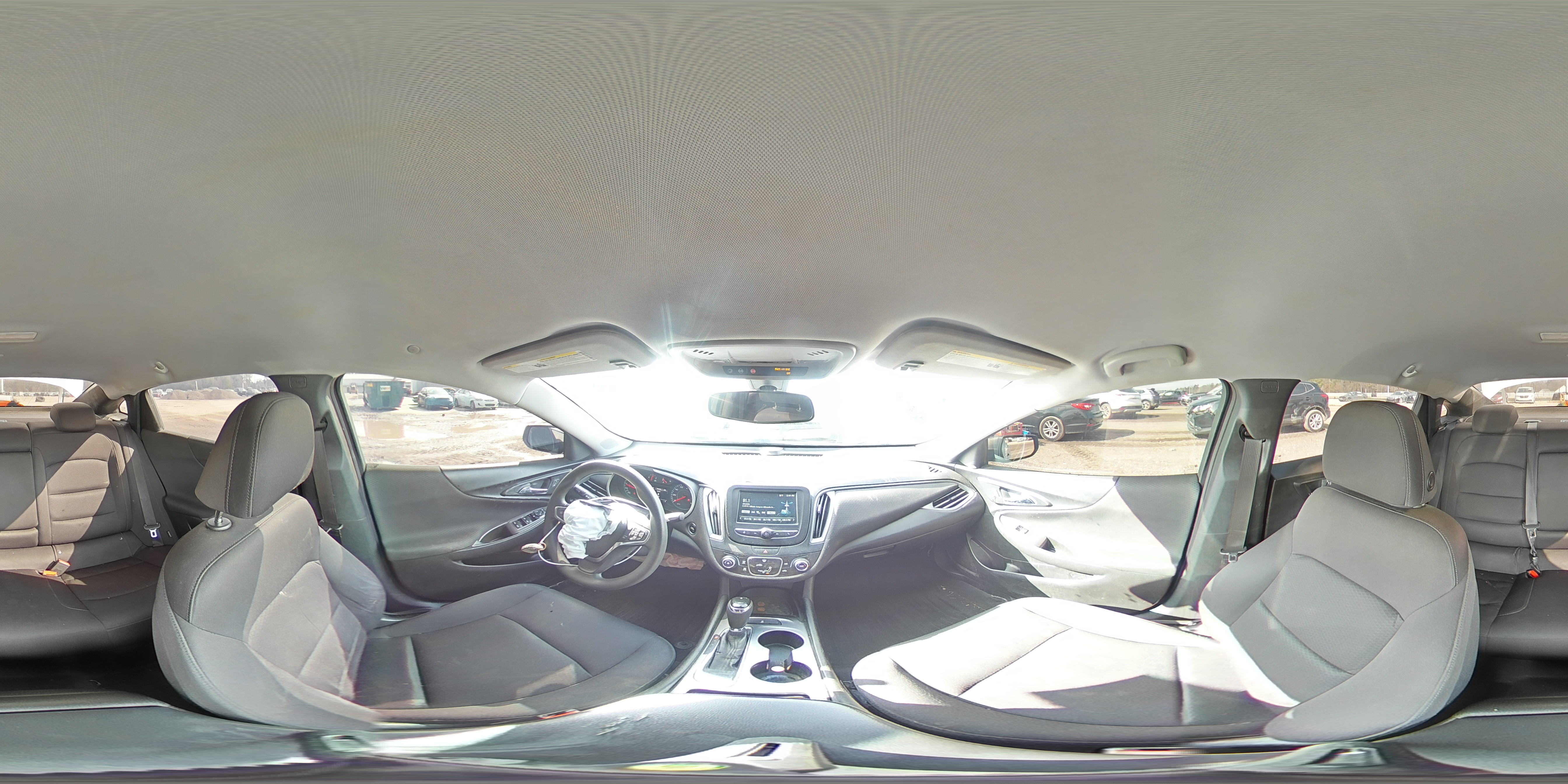 2018 Chevrolet Malibu - Image 13