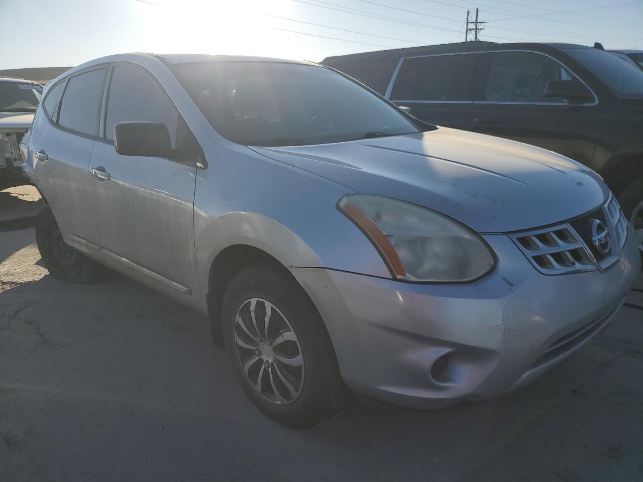 2012 Nissan Rogue - Image 4