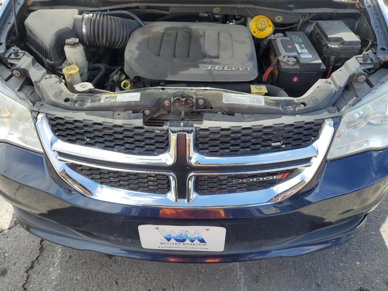 2014 Dodge Caravan - Image 12