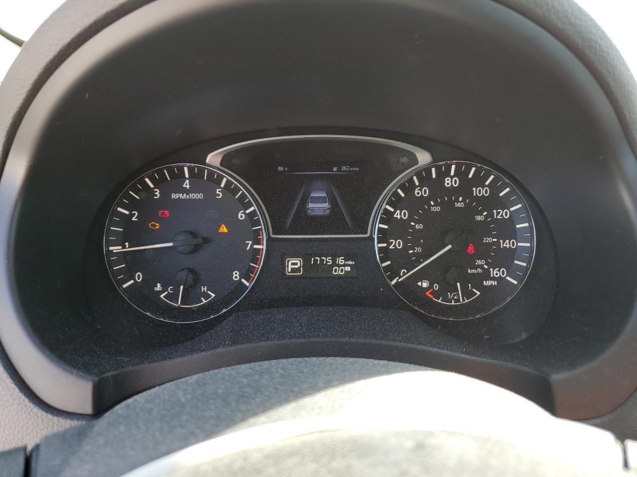 2015 Nissan Altima - Image 9