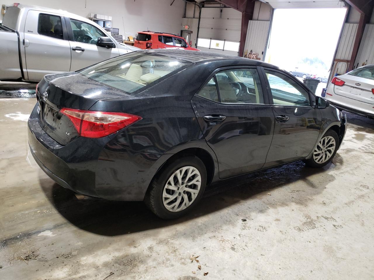 2018 Toyota Corolla - Image 3