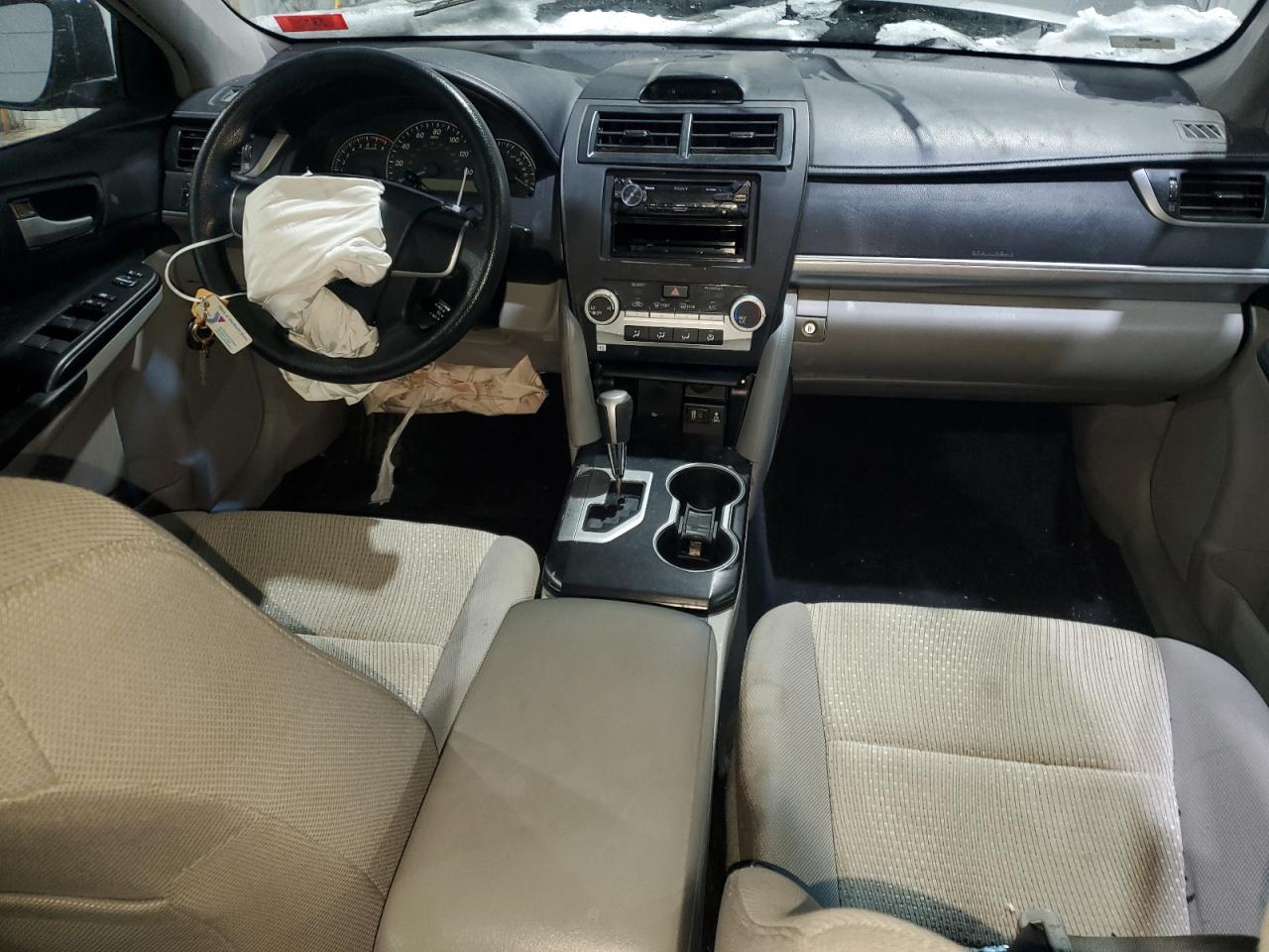 2012 Toyota Camry - Image 8