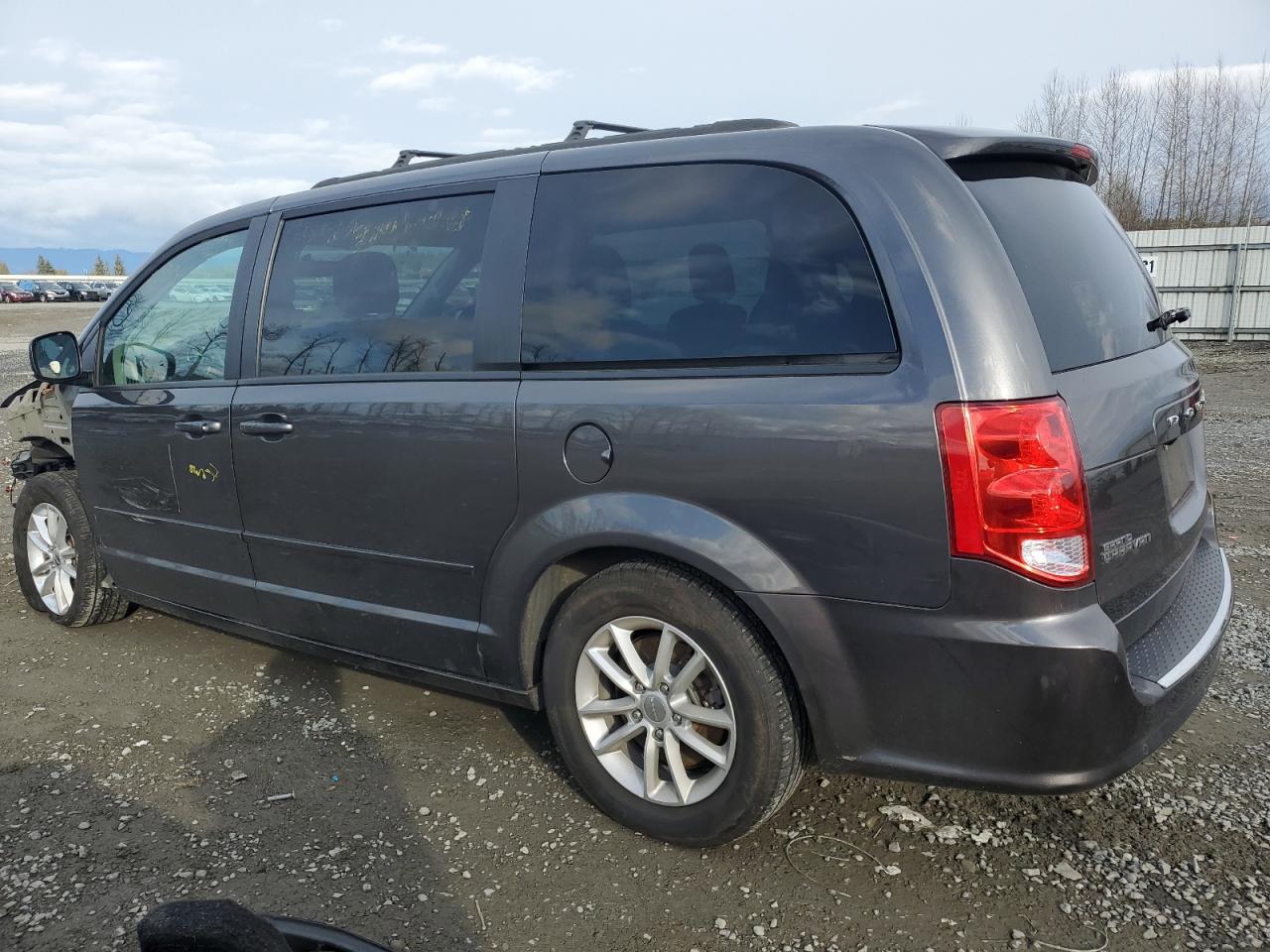 2016 Dodge Caravan - Image 2