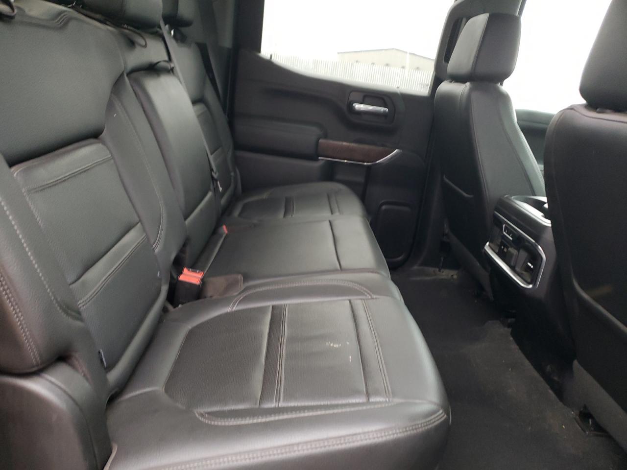 2019 GMC Sierra - Image 11