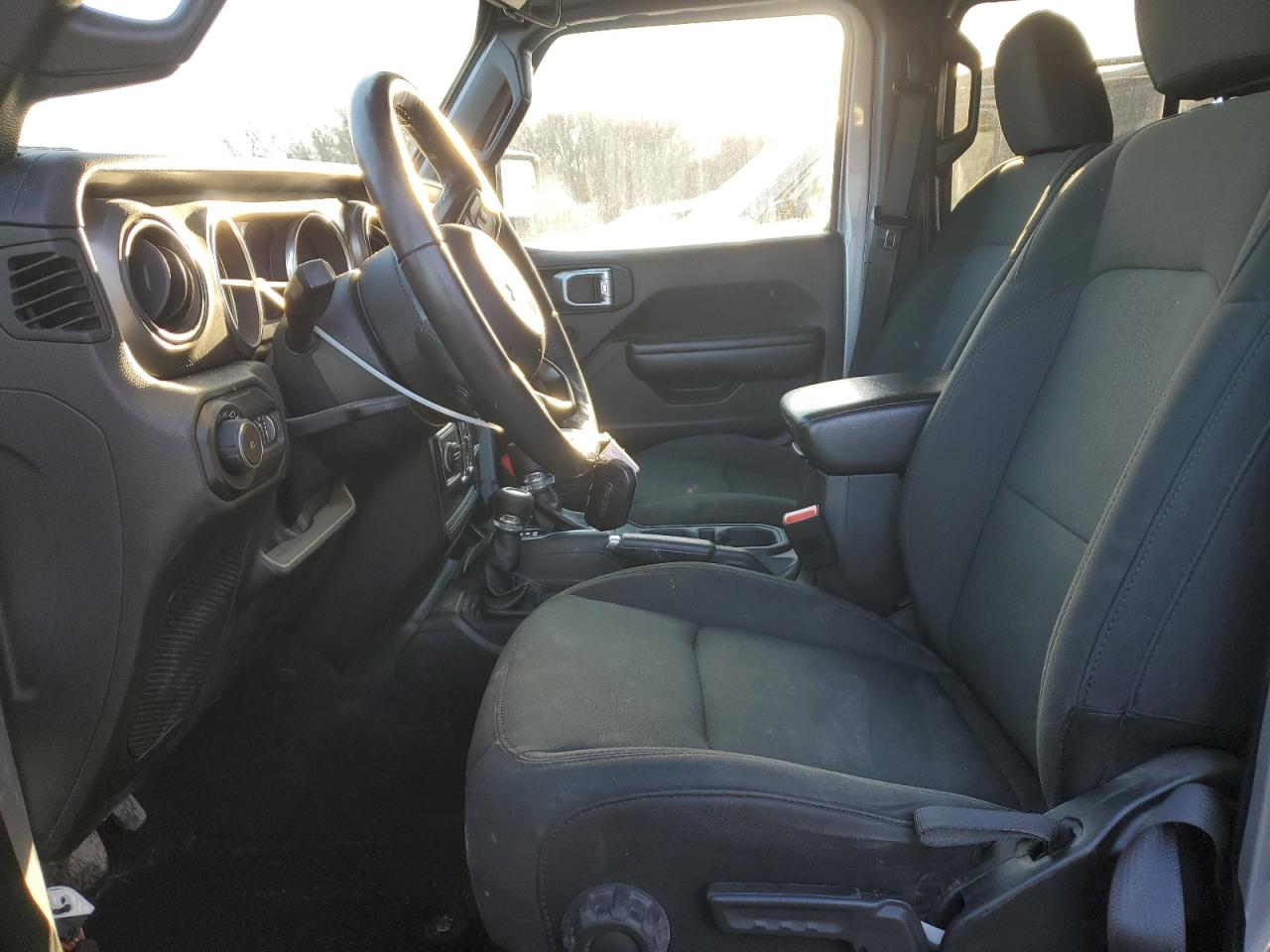2018 Jeep Wrangler - Image 7