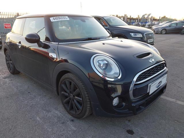 2016 MINI COOPER S A