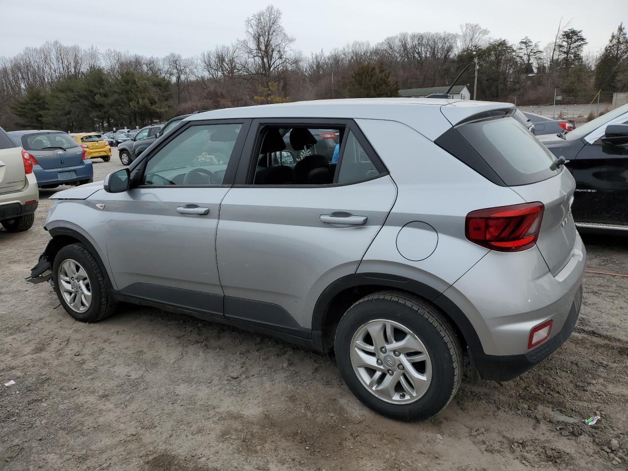 2023 Hyundai Venue - Image 2