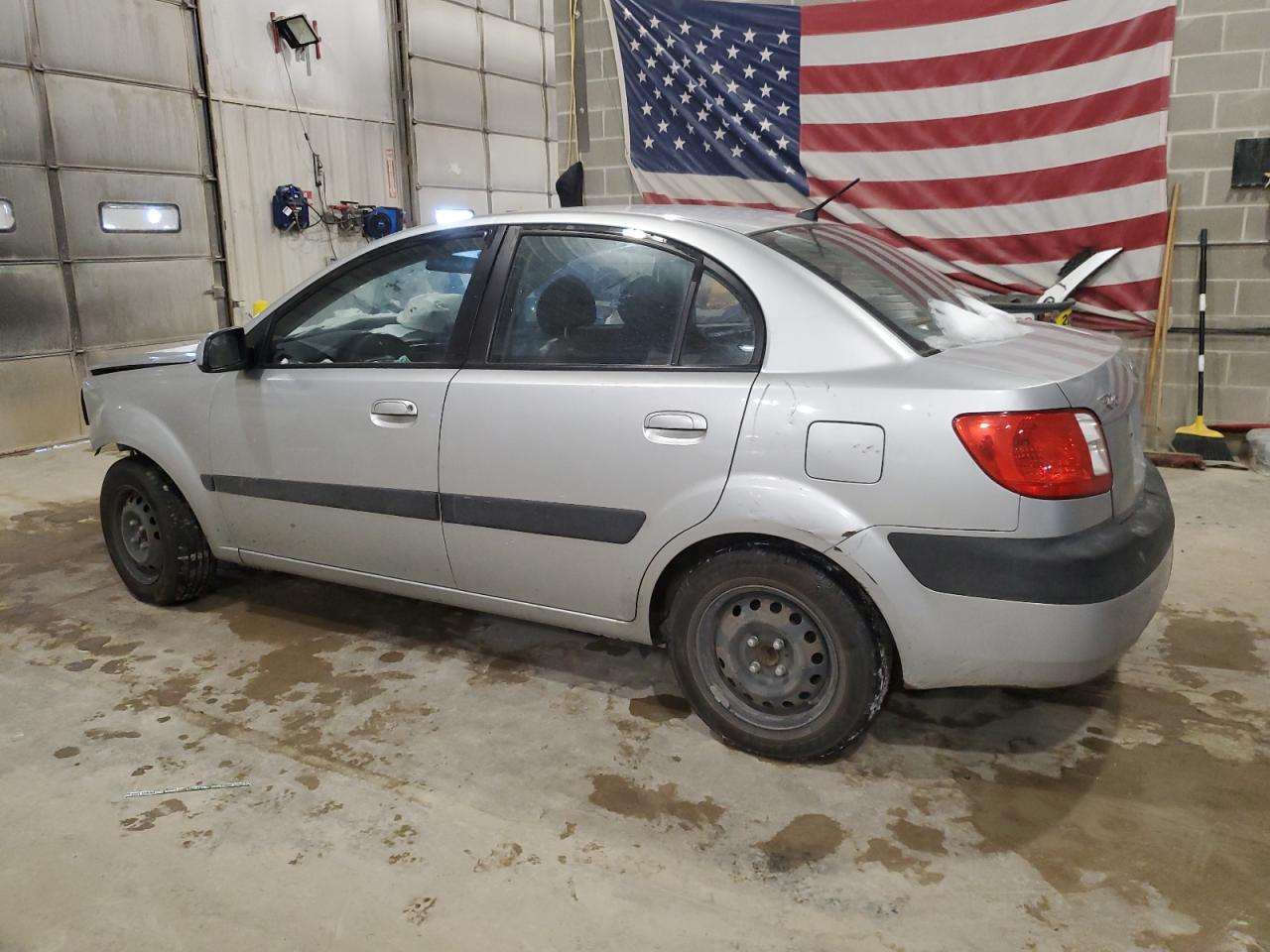 2008 Kia Rio - Image 2