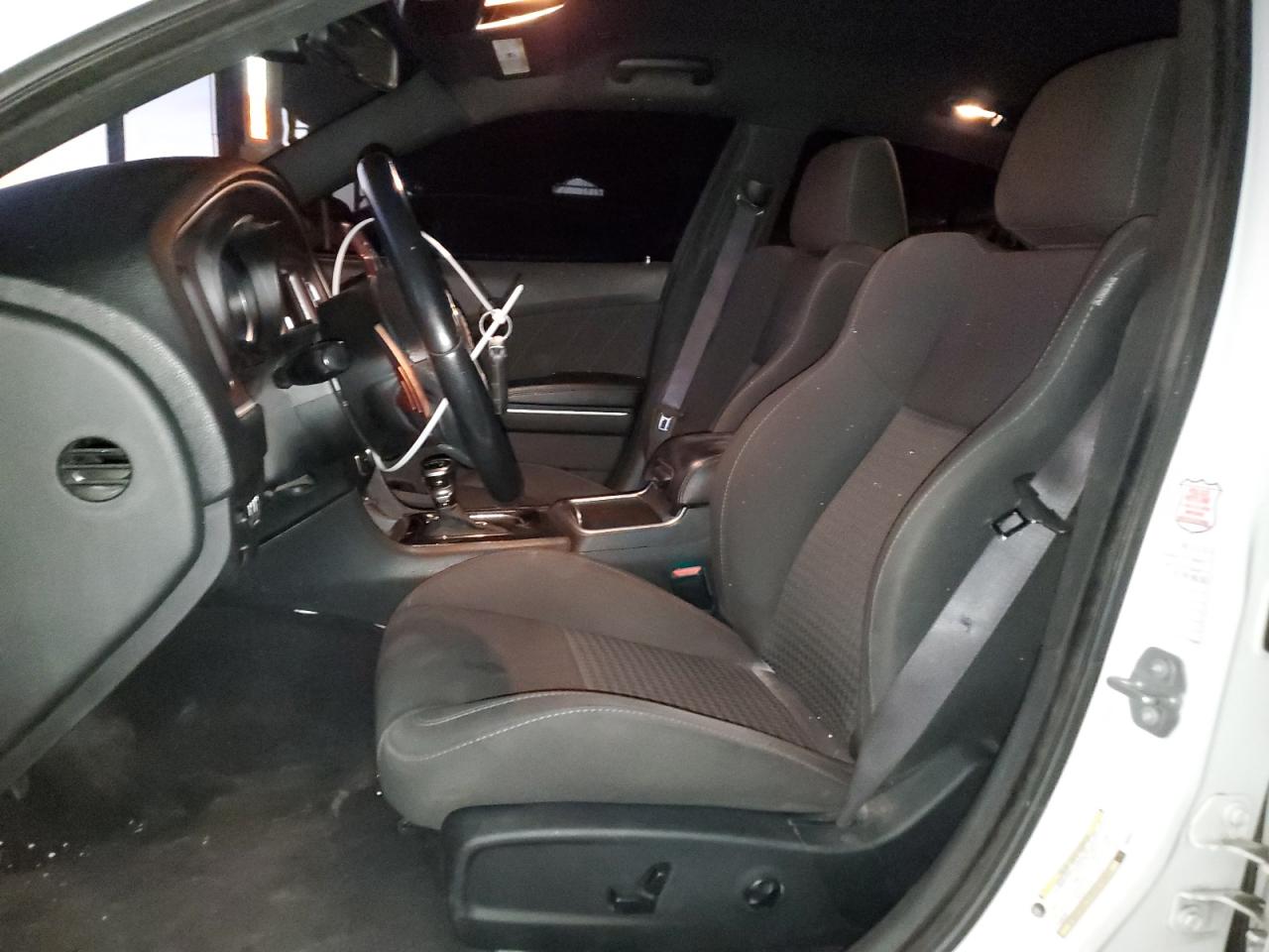 2019 Dodge Charger - Image 7