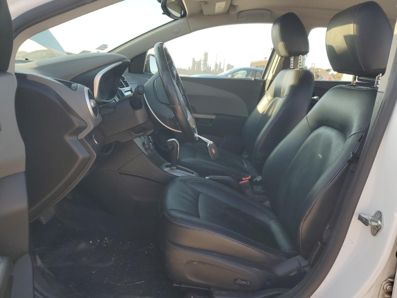 2017 Chevrolet Sonic - Image 7