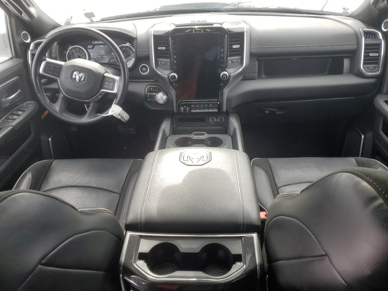 2022 RAM 2500 - Image 8