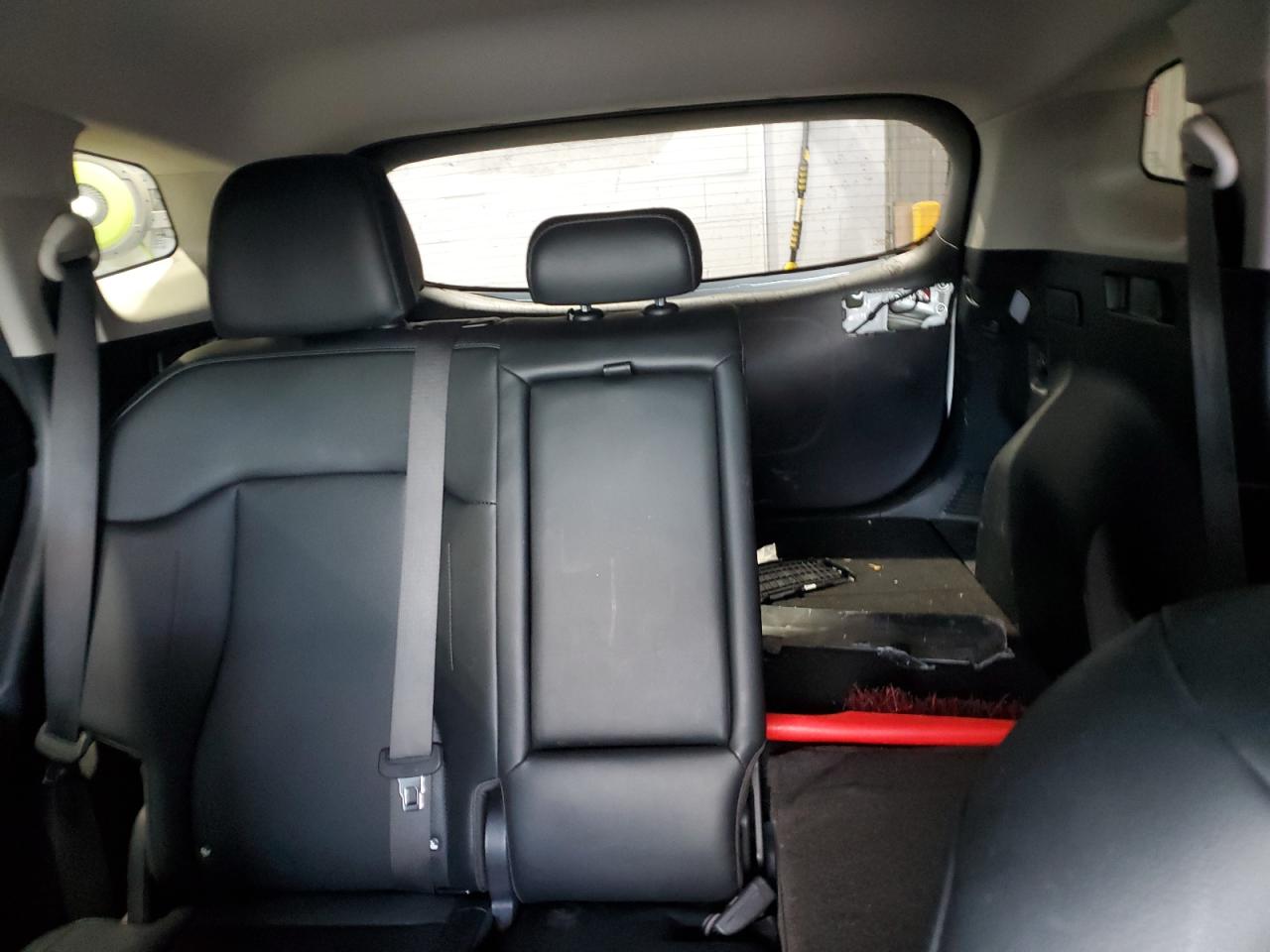2023 Kia Sportage - Image 10