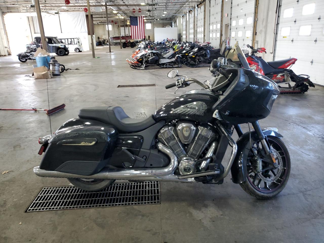2020 Indian Motorcycle Co. Challenger Limited zu verkaufen in Ham Lake, MN - Burn