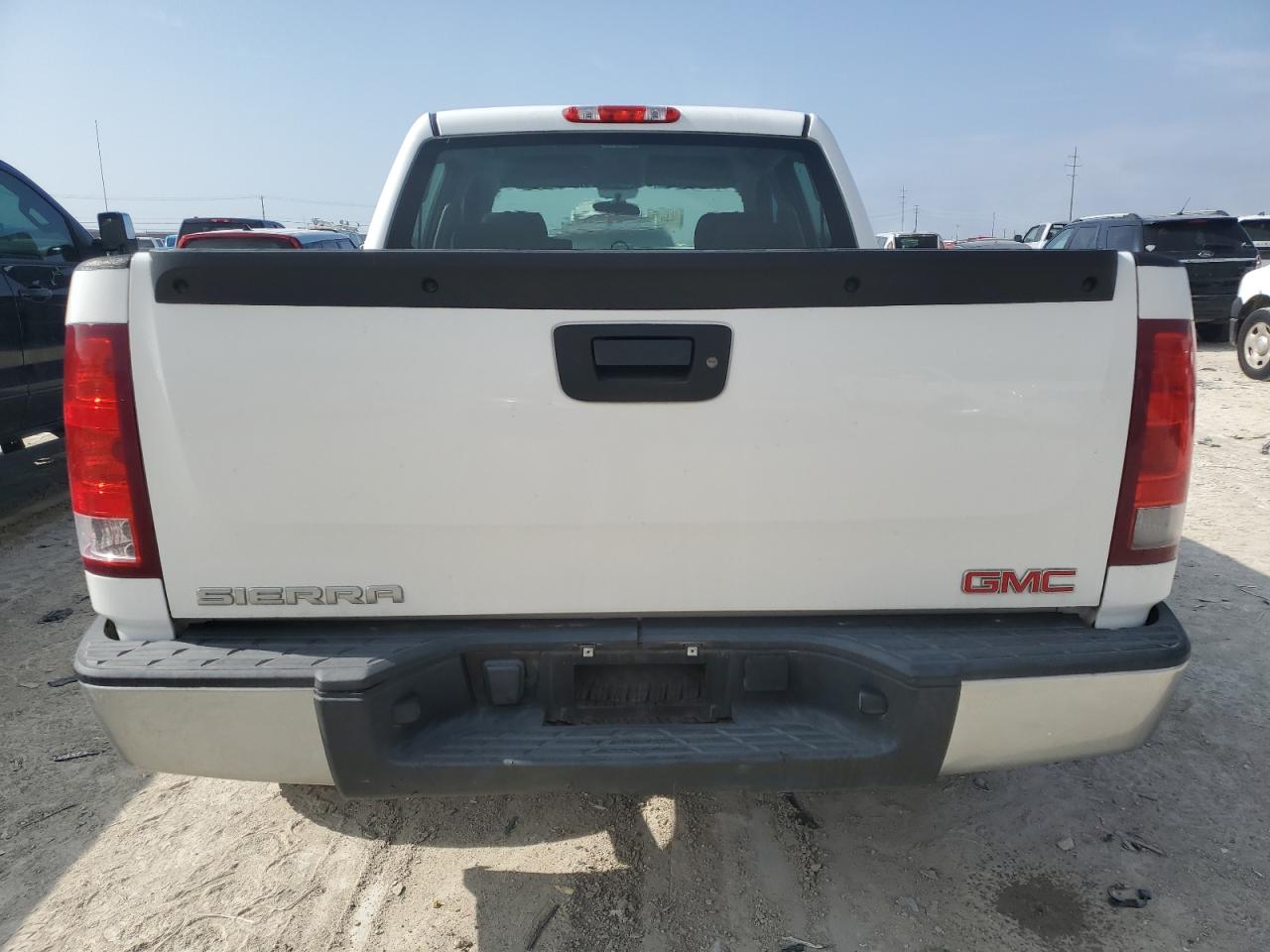 2012 GMC Sierra - Image 6