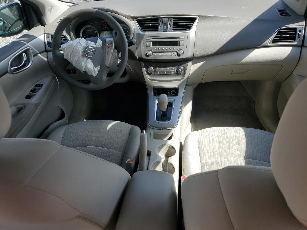 2014 Nissan Sentra - Image 8