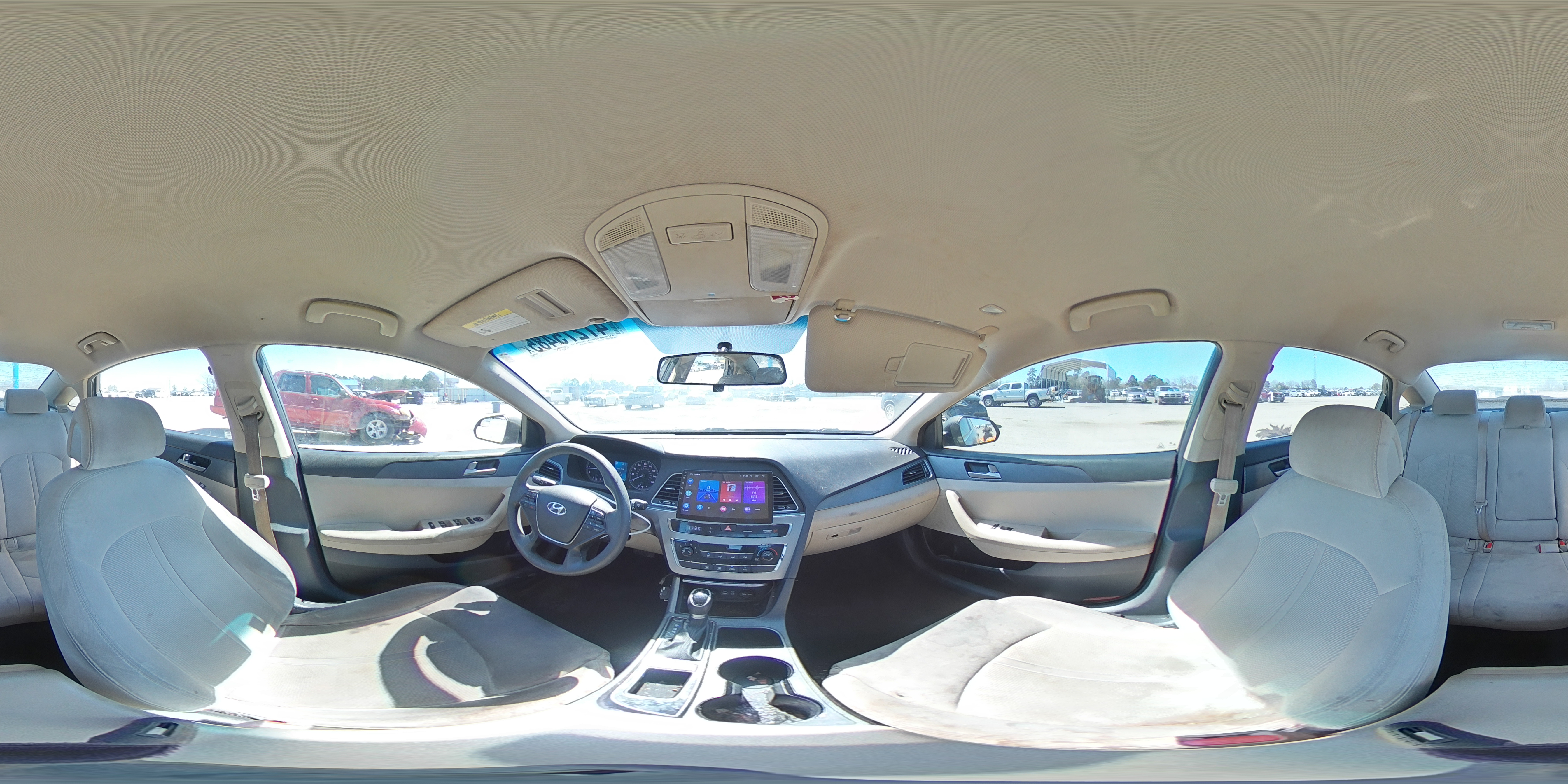 2016 Hyundai Sonata - Image 12