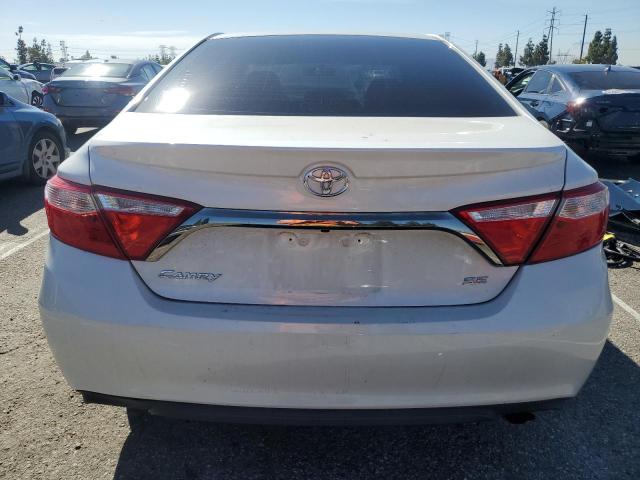  TOYOTA CAMRY 2015 White