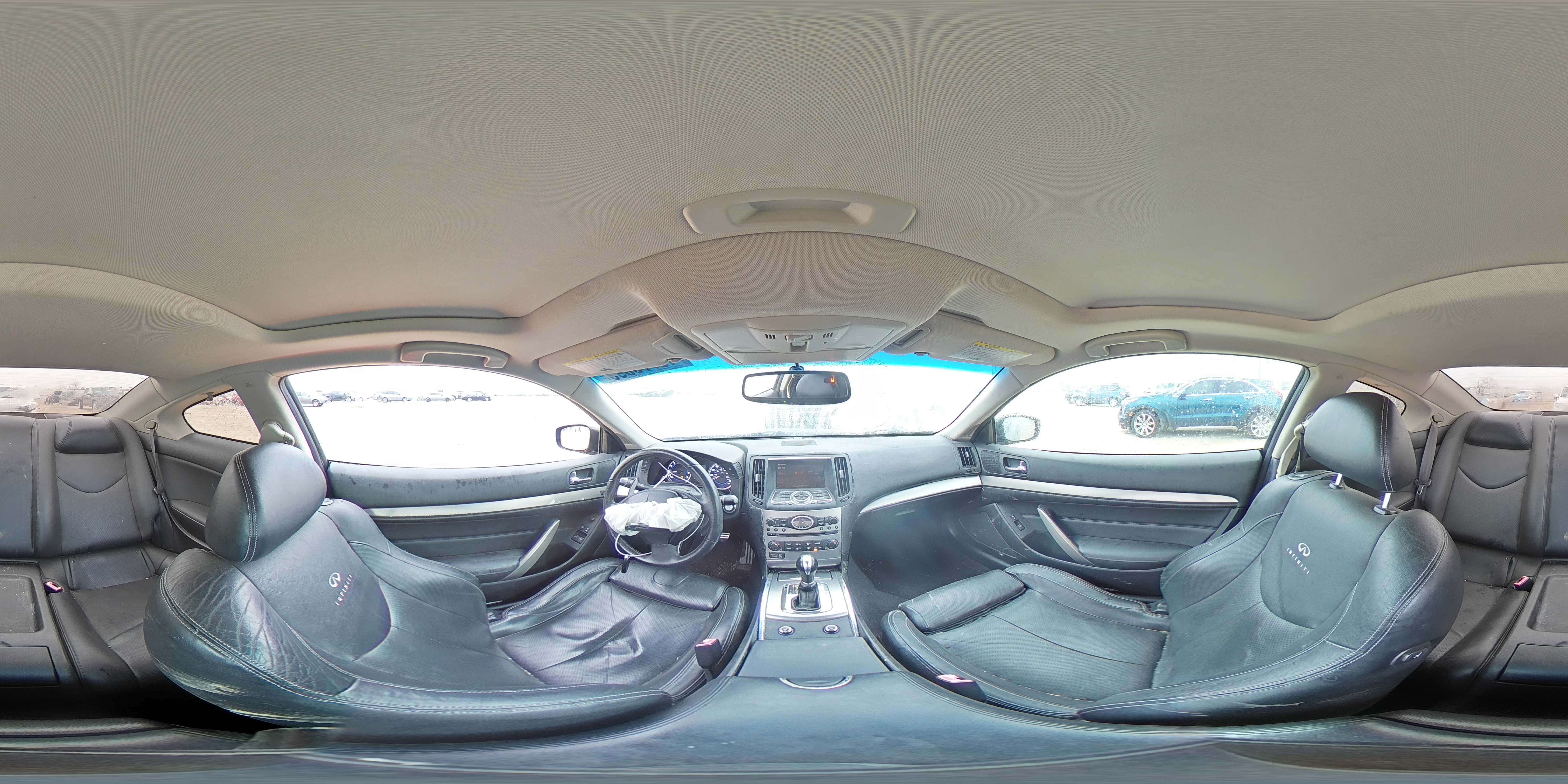 2010 Infiniti G - Image 12