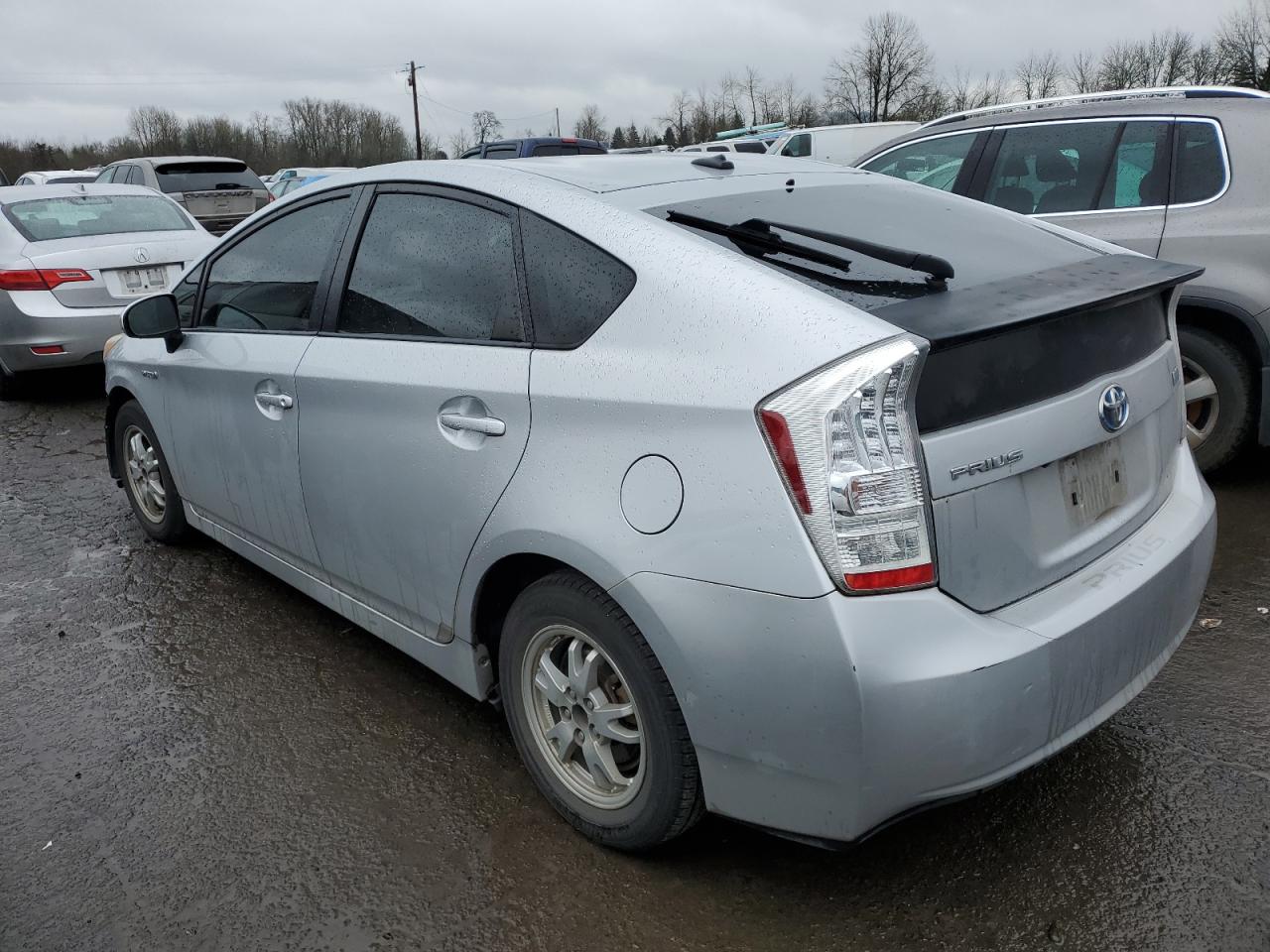 2010 Toyota Prius - Image 2