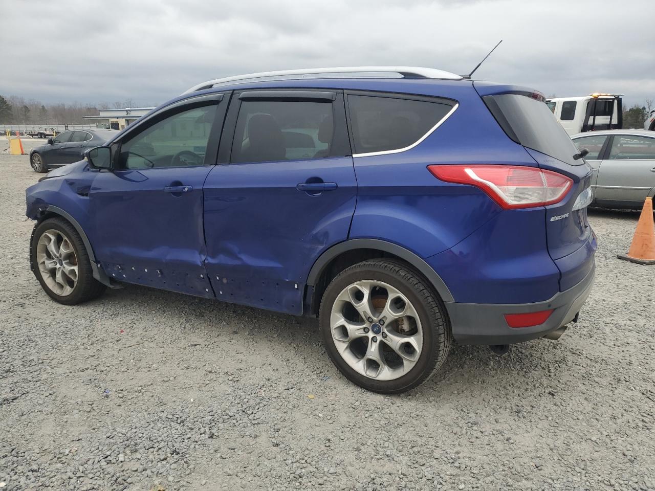 2014 Ford Escape - Image 2