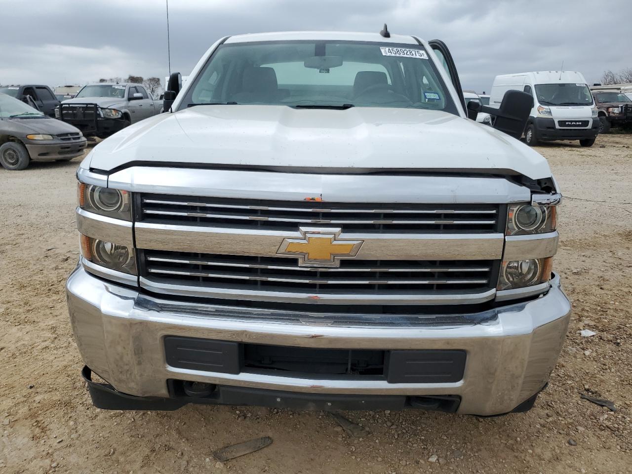2016 Chevrolet Silverado - Image 5