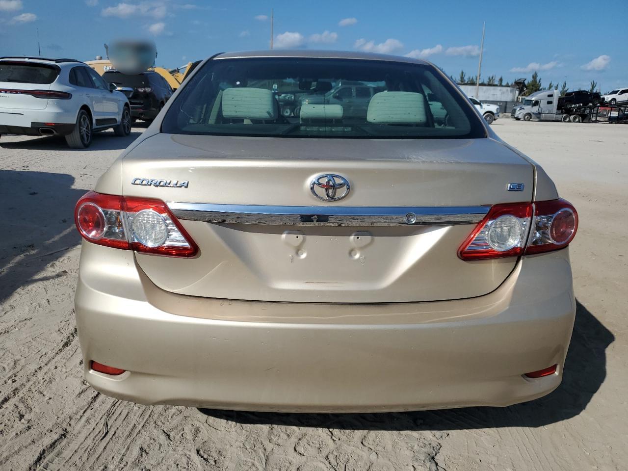 2011 Toyota Corolla - Image 6