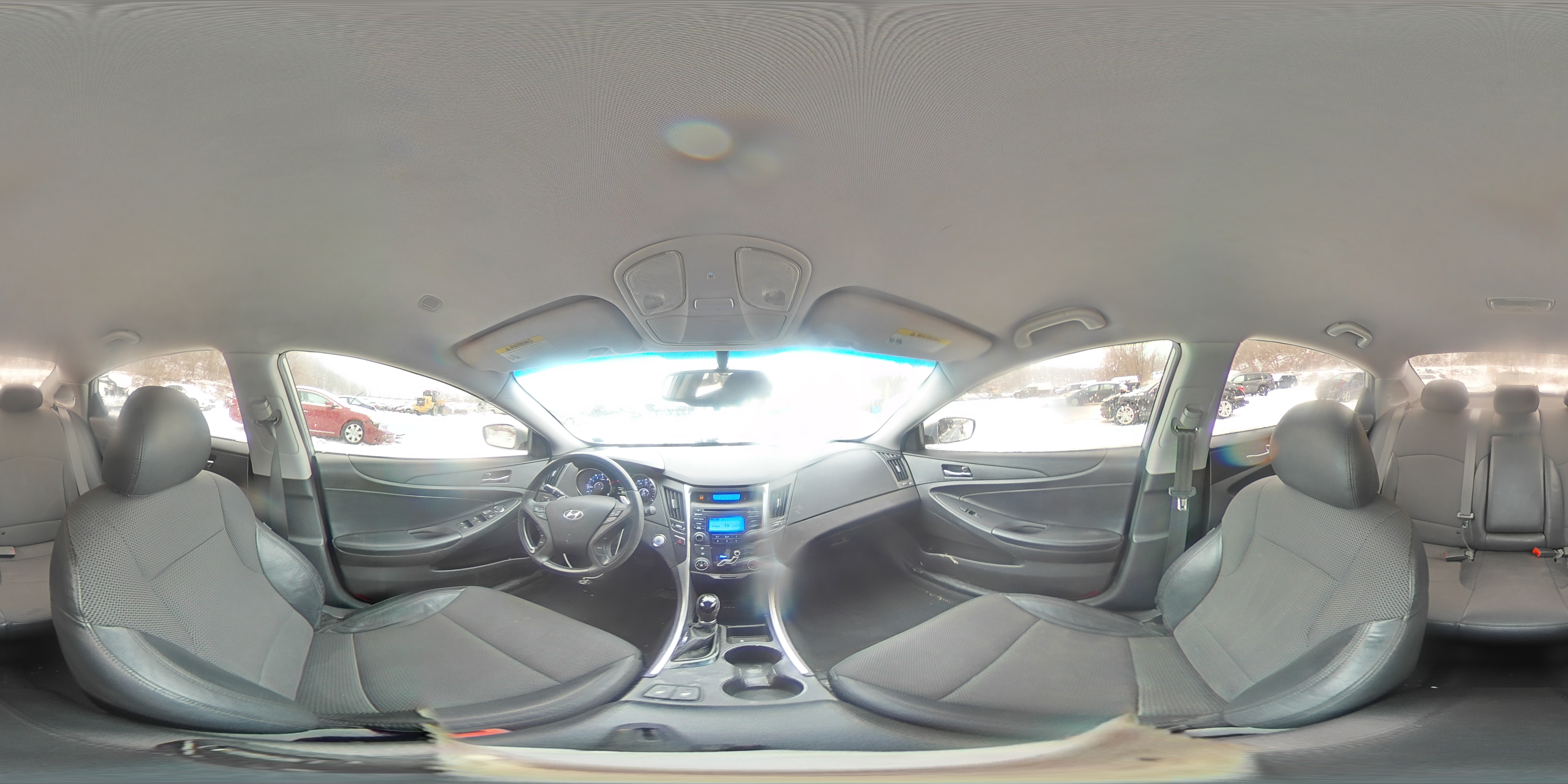 2013 Hyundai Sonata - Image 14