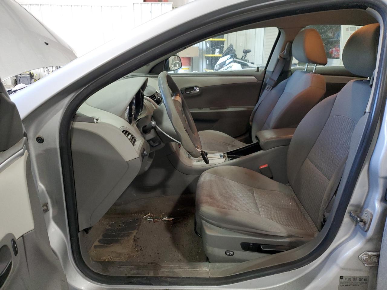 2011 Chevrolet Malibu - Image 7