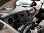 2012 Toyota Tundra Double Cab Sr5 იყიდება Milwaukee-ში, WI - Front End