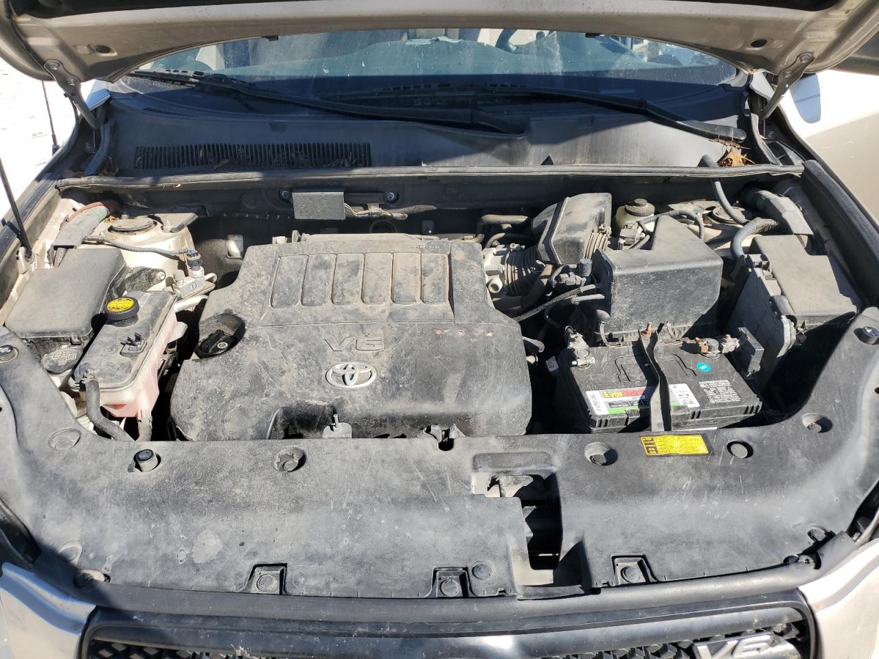 2008 Toyota RAV 4 - Image 12