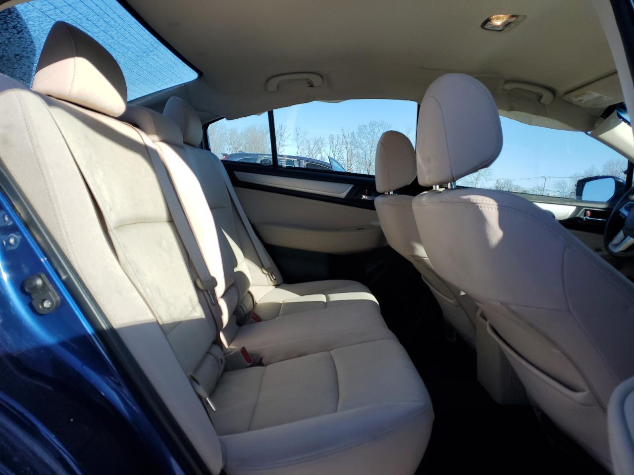 2017 Subaru Legacy - Image 10