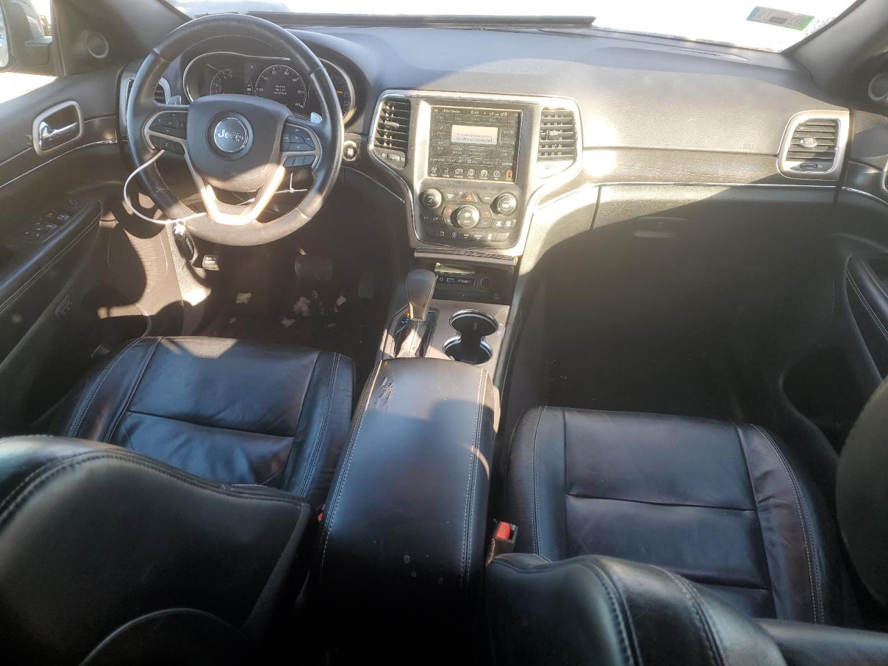 2017 Jeep Grand Cherokee - Image 8