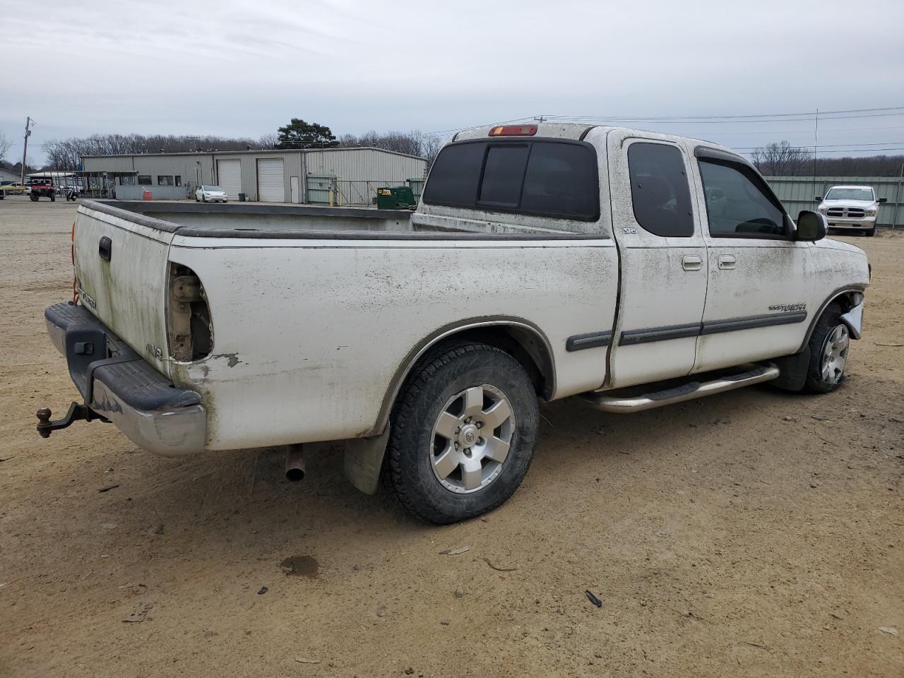 2002 Toyota Tundra - Image 3