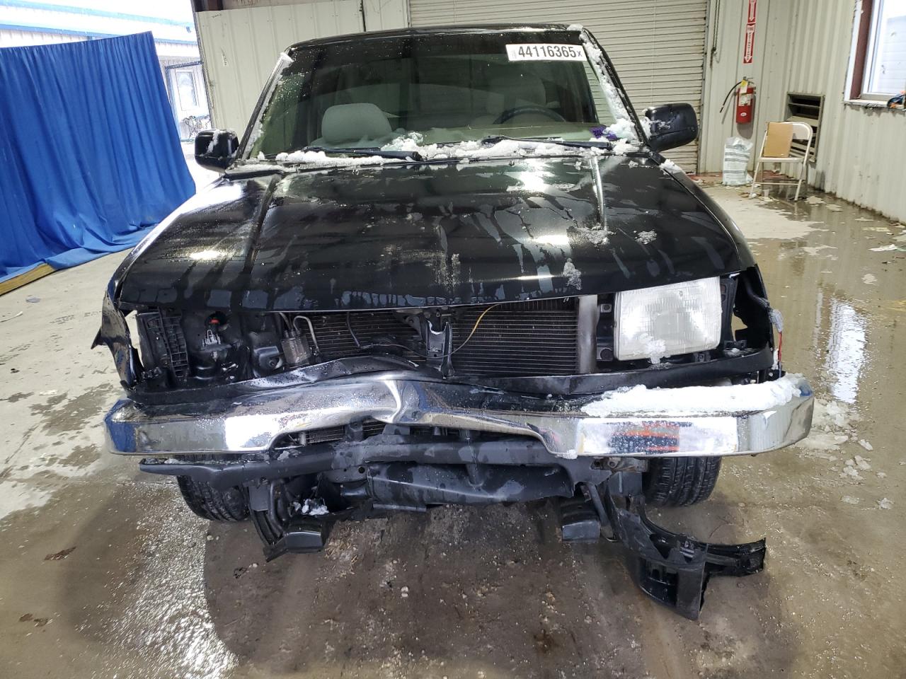 1998 Nissan Navara (Frontier) - Image 5