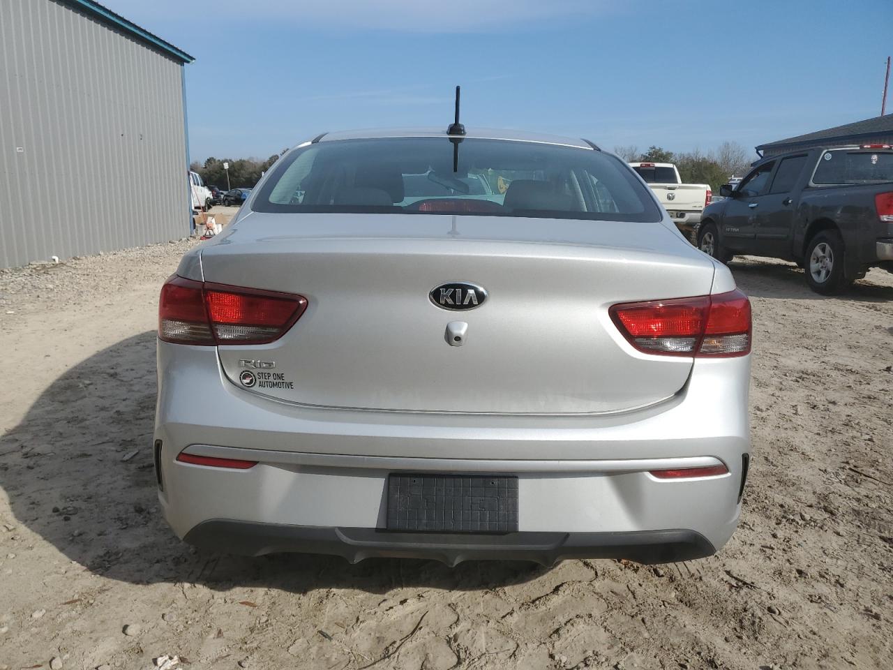 2021 Kia Rio - Image 6