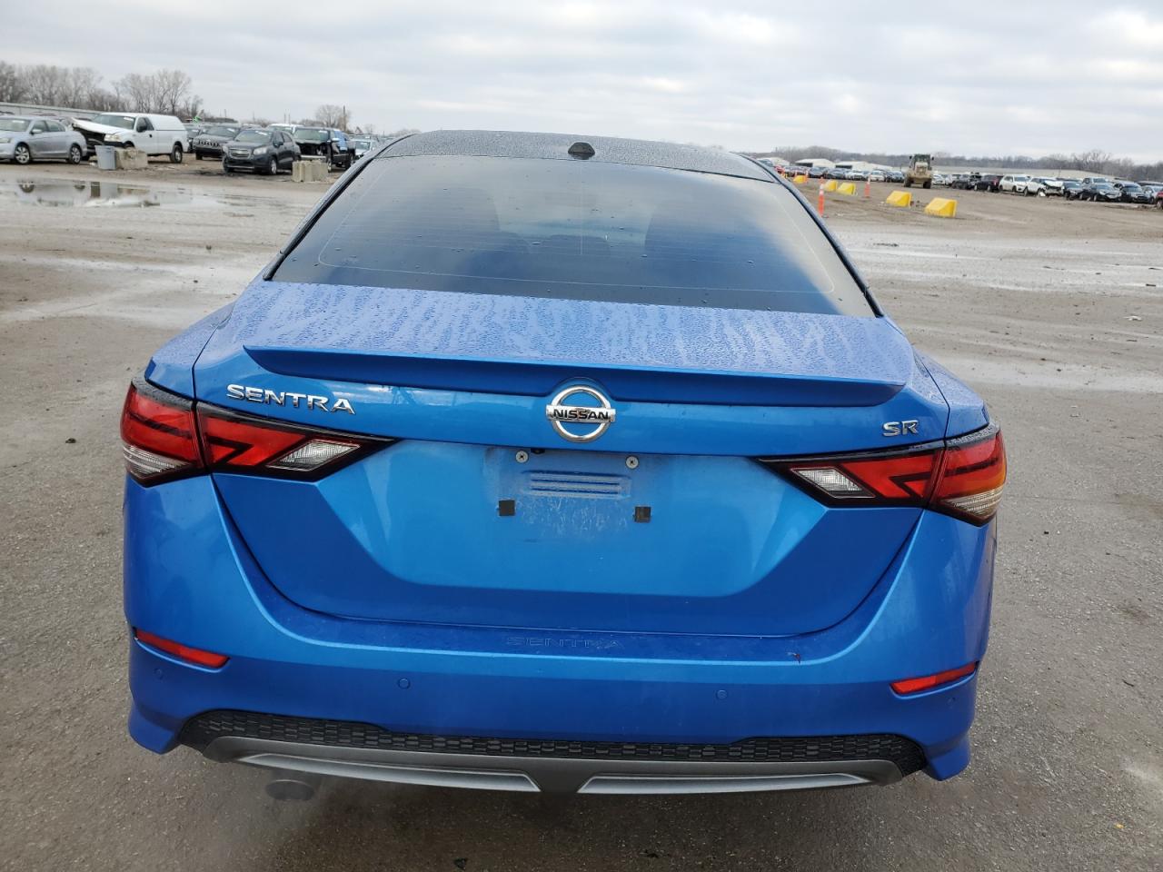 2022 Nissan Sentra - Image 6