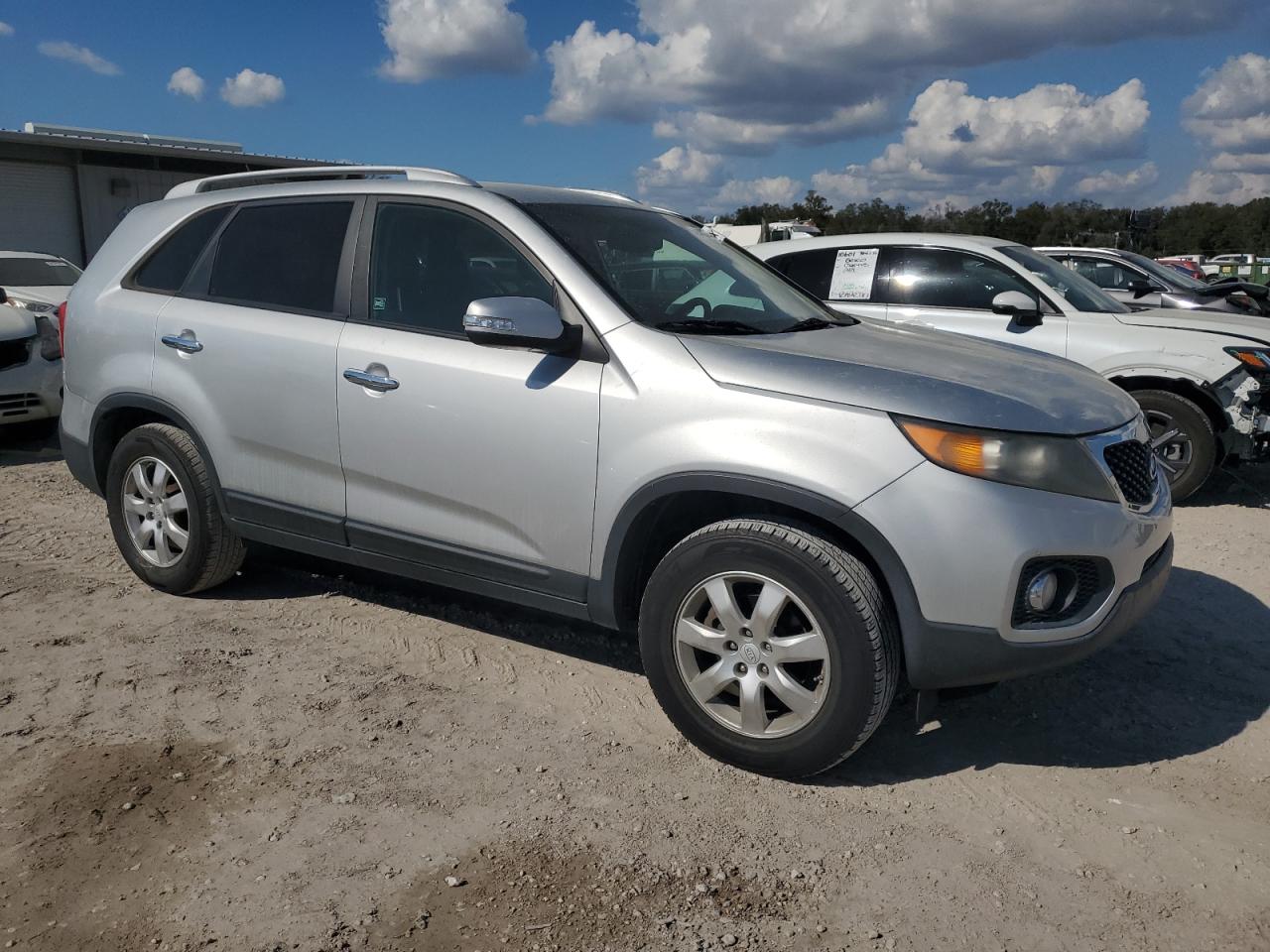 2011 Kia Sorento - Image 4