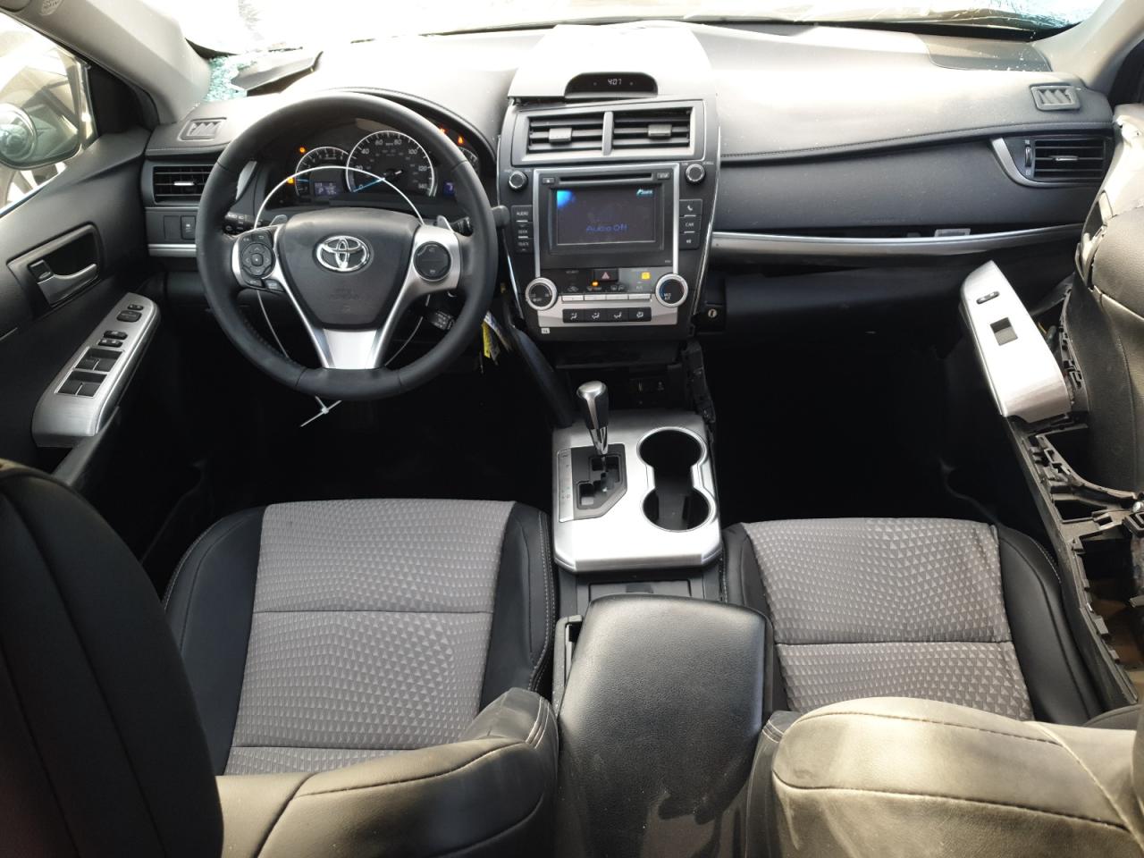 2013 Toyota Camry - Image 8
