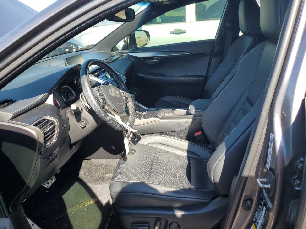 2017 Lexus NX - Image 7