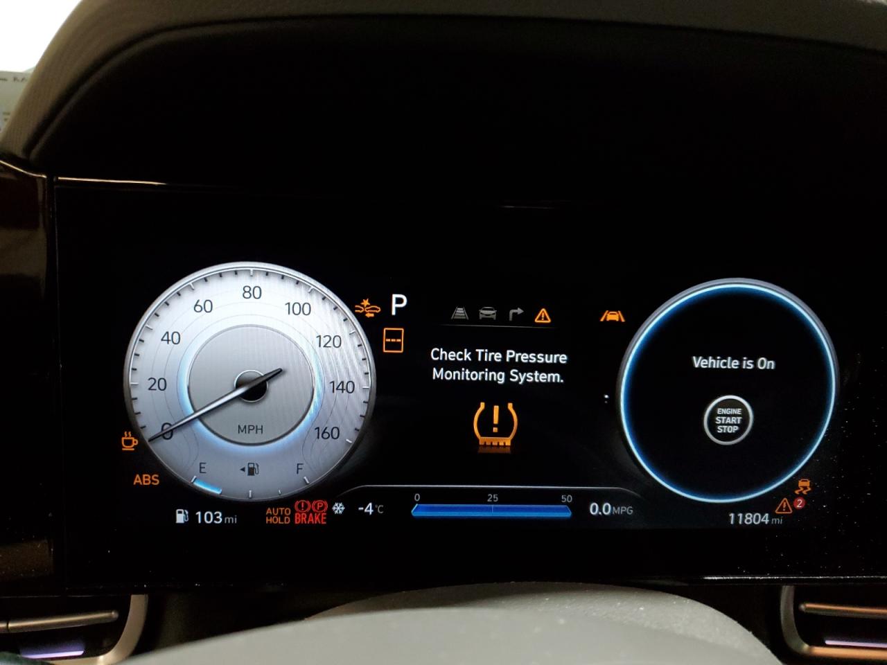 2024 Hyundai Elantra - Image 9
