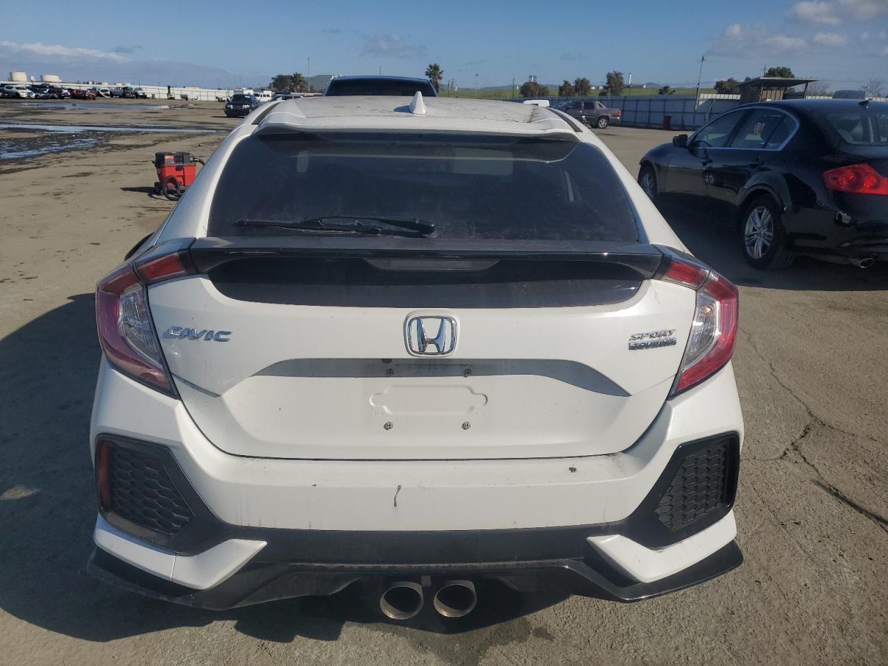 2018 Honda Civic - Image 6