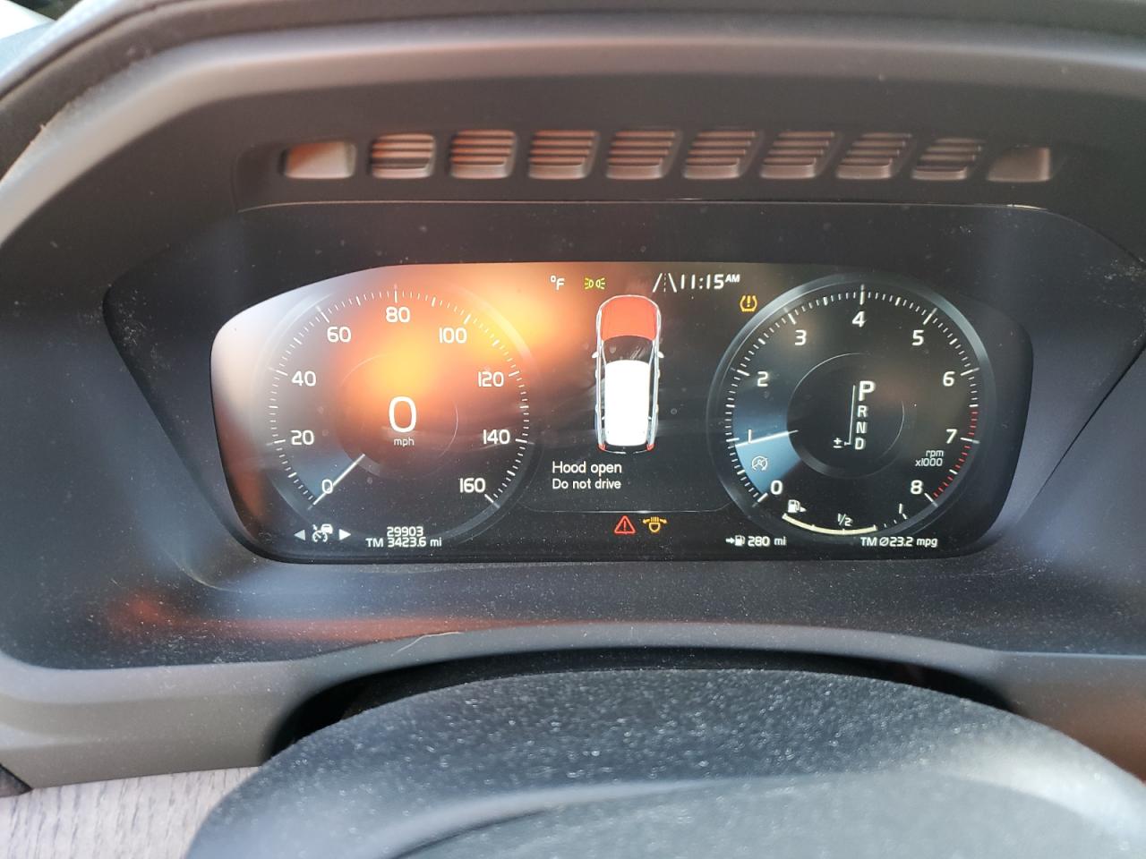 2021 Volvo XC90 - Image 9