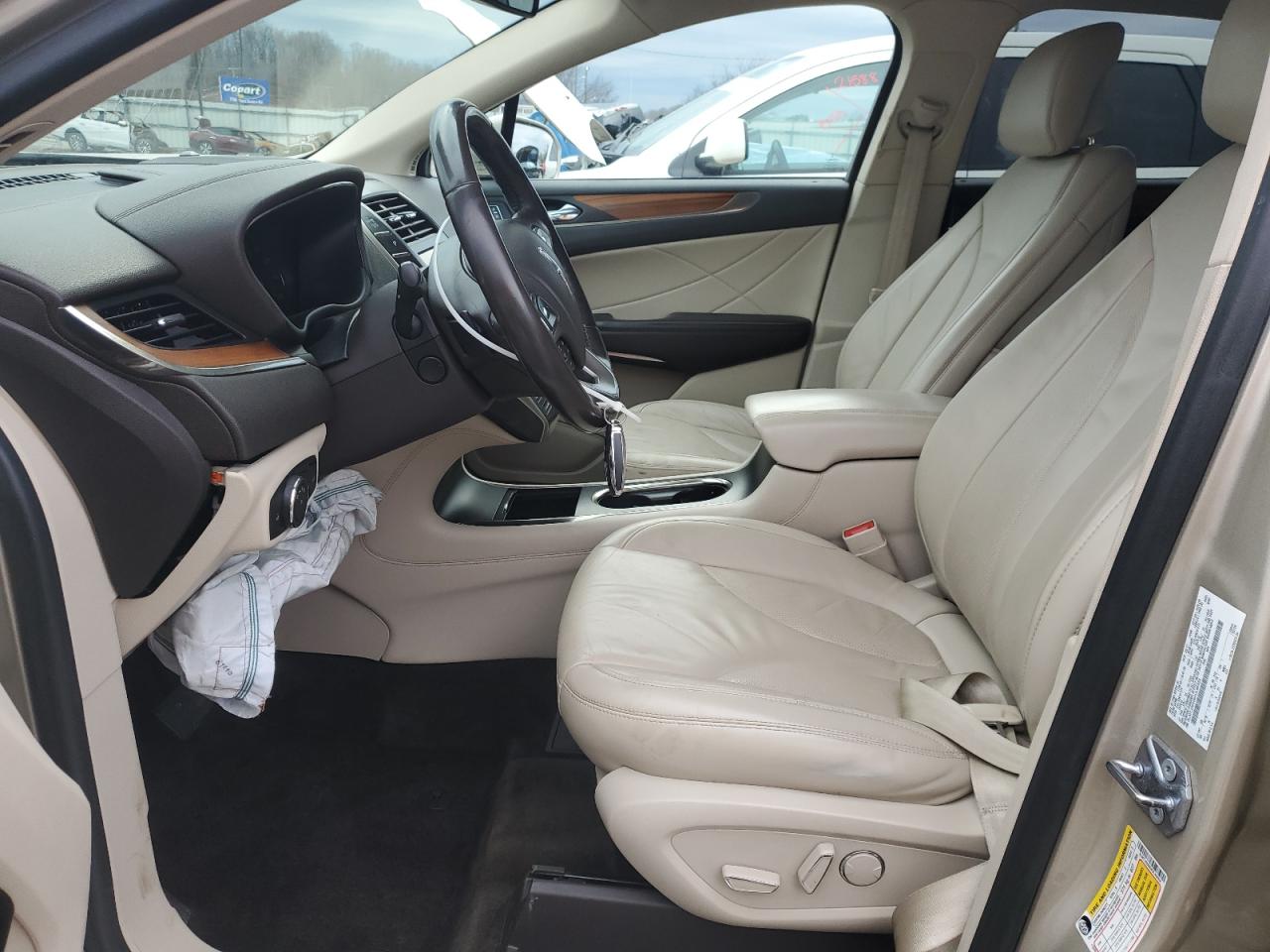 2017 Lincoln MKC - Image 7