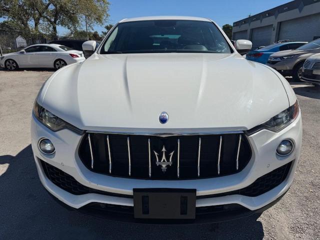 2018 MASERATI LEVANTE 