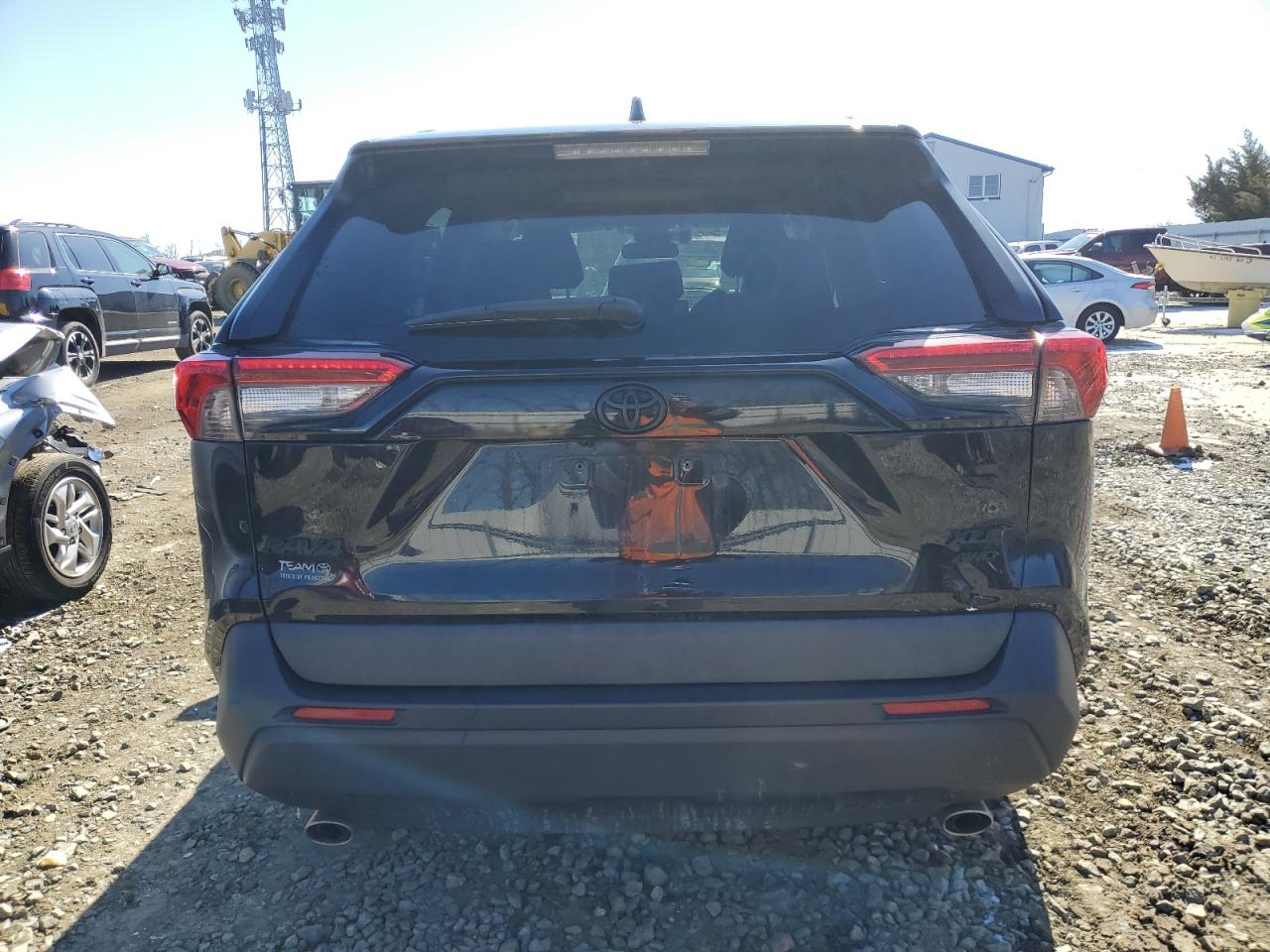2019 Toyota RAV 4 - Image 6