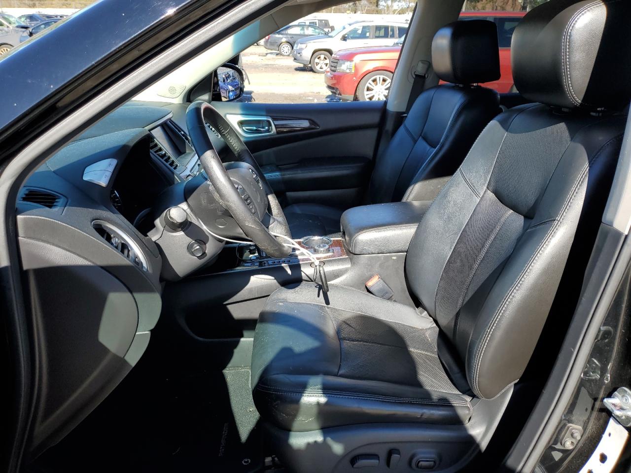 2013 Nissan Pathfinder - Image 7